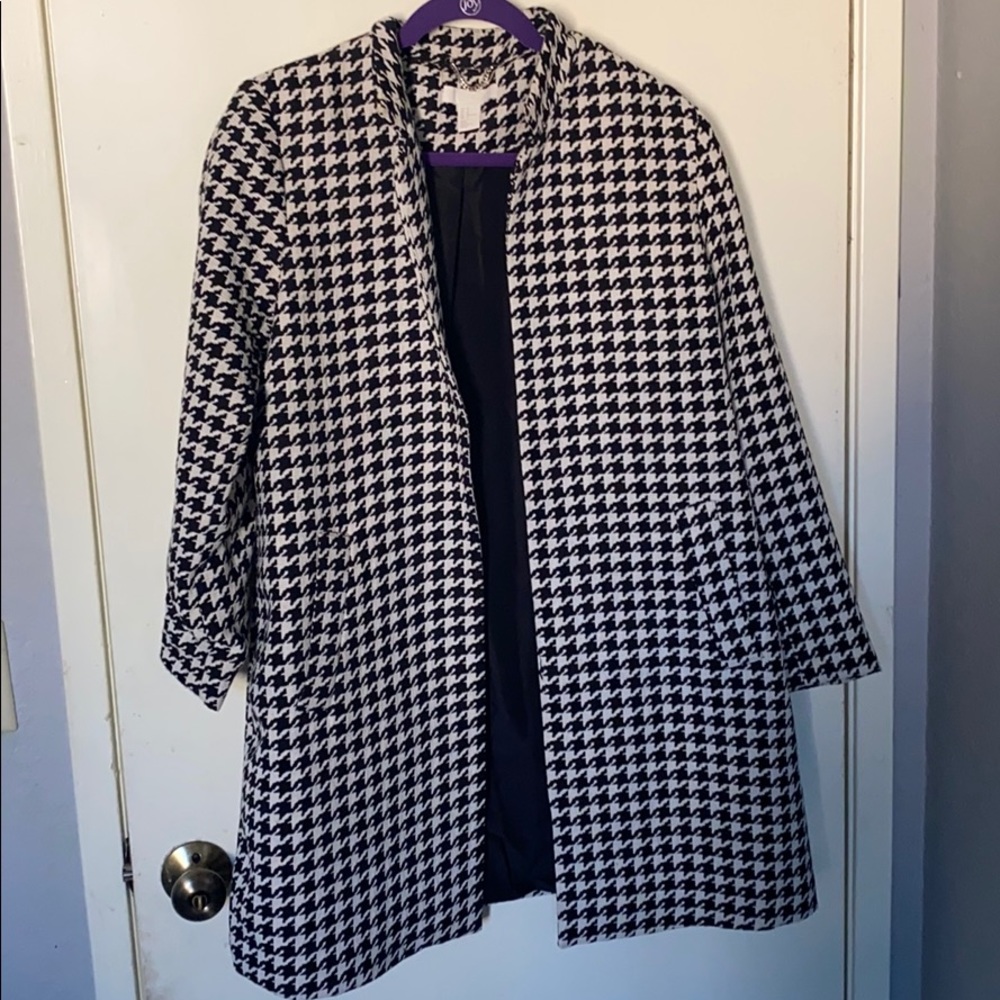 H&M houndstooth coat